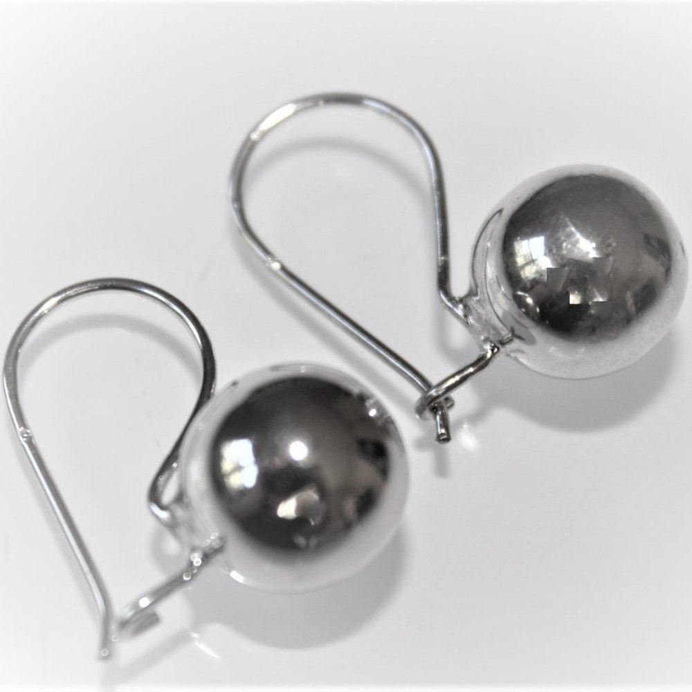 STERLING SILVER BALL EARRINGS